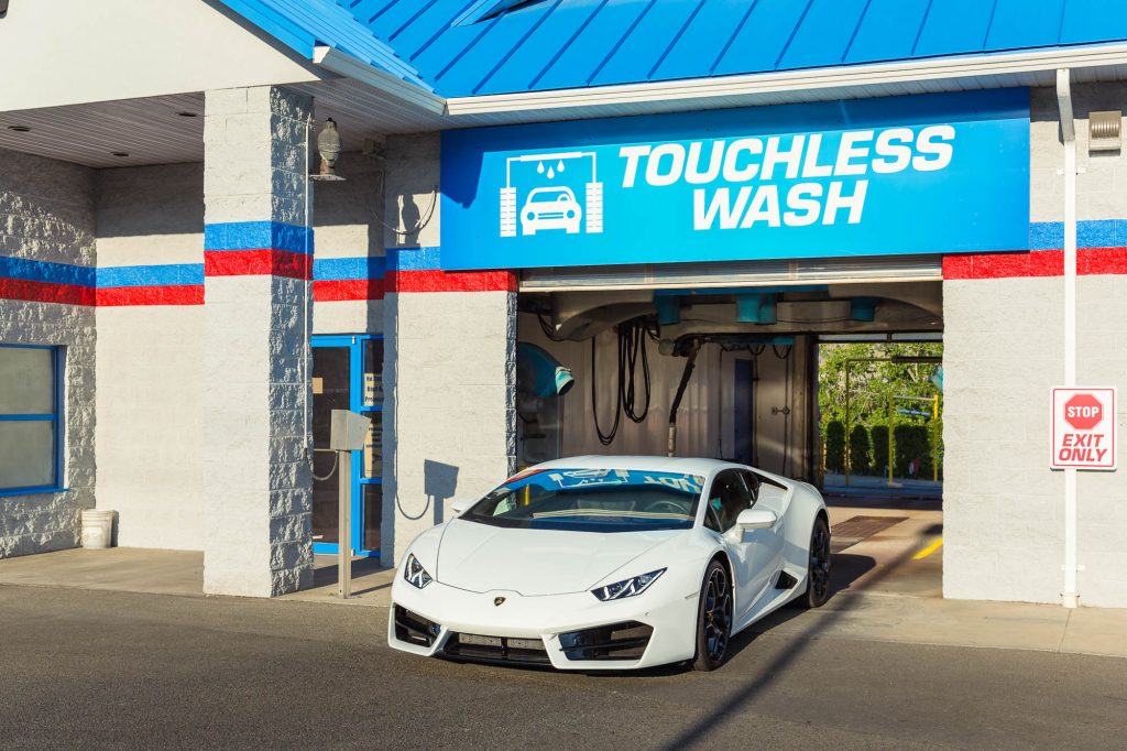 Touchless Carwash Super Wash On Main